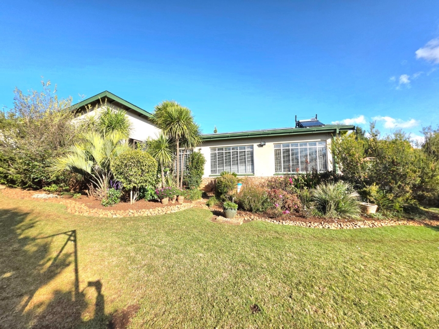 5 Bedroom Property for Sale in Panorama Free State